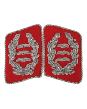 WH Luftwaffe Oberst Collar Tab, red (18319150)