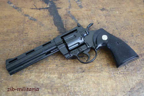 Python Revolver, 6" Lauf (100-1050), Revolver aus Gußmetall