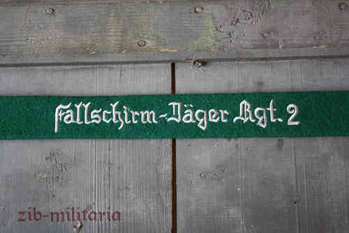 WH LW Ärmelband "Fallschirm-Jäger Rgt.2", grün, gestickt
