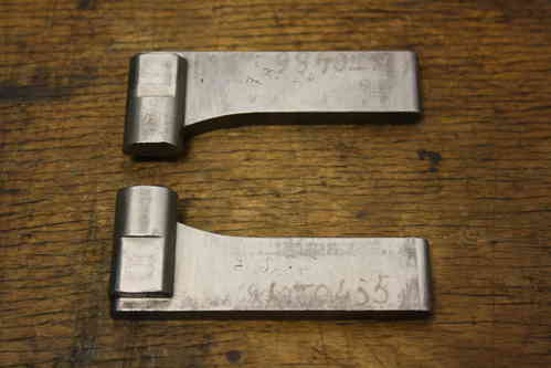 DP28 bolt lock flaps, pair
