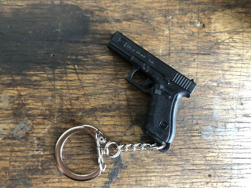 Schlüsselanhänger Glock 17