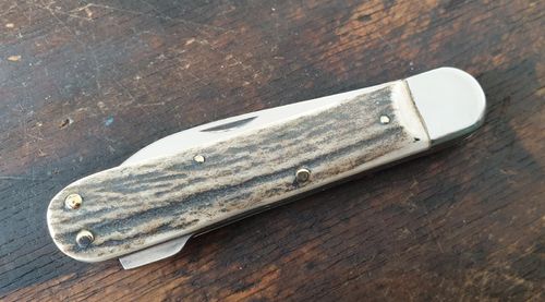 Classic hunting knife with handles made of real stag horn Solingen