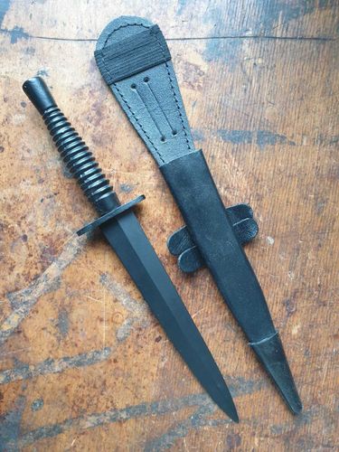 British fairbairn-sykes dagger, WWII repro - Black