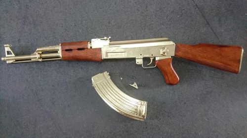 Chrome AK47 fixed stock, assault rifle model Defekt