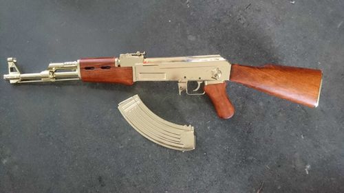 Chrome AK47 fixed stock, assault rifle model