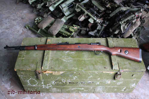 WH K98, rifle model, with leather belt,